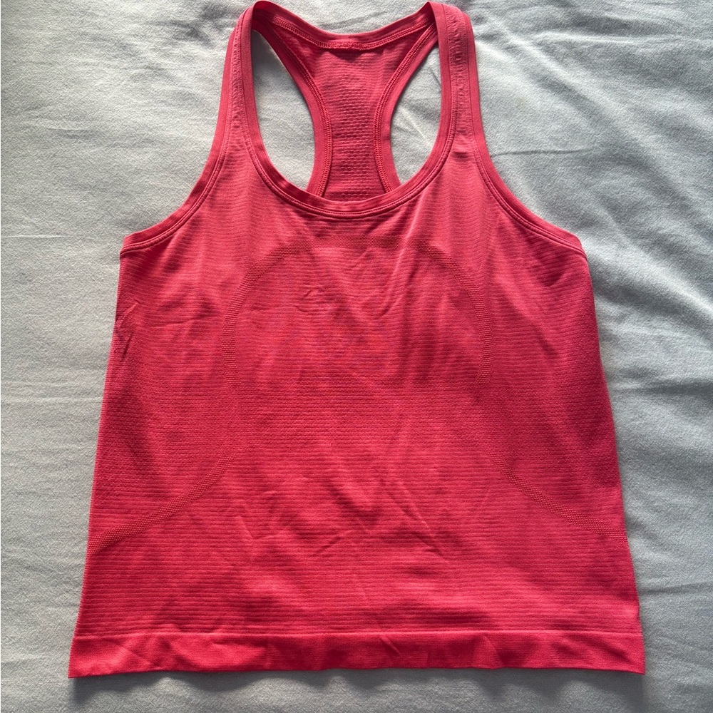 Lululemon Swiftly Tech Pink Racerback Tank Top **Race Length**